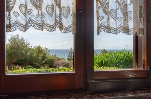 Custonaci Villa | Villa 'Levante - Cornino' with Sea View, Wi-Fi and Air Conditioning
