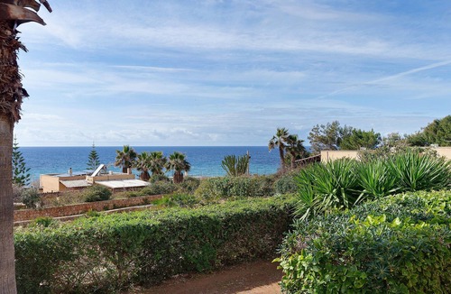 Custonaci Villa | Villa 'Levante - Cornino' with Sea View, Wi-Fi and Air Conditioning