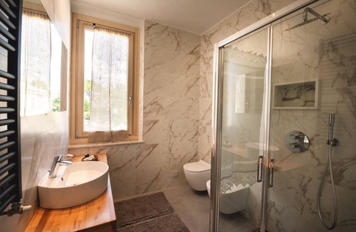 Fano Bed & Breakfast | Villa Liberty B&B