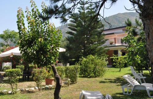 Paola Bed & Breakfast | Villa Lidia