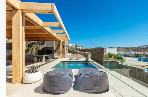 Psarou Villa | Villa Lilium III - Panoramic View over Psarou Bay!