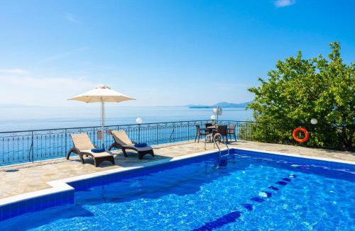 Nisaki Villa | Villa Lina