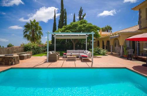 Monte Leon House | Villa Linda