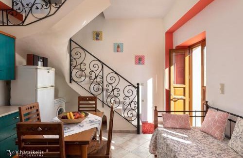 Halki House | Villa Lola
