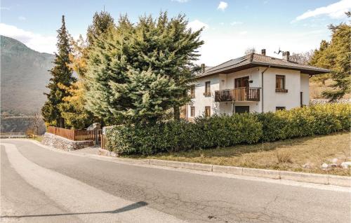 Vezzano Apartment | Villa Loran Appart B