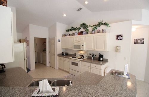 Inverness House | Villa Lovie: Charming 4-bed/3-bath with pool & spa