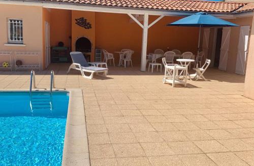 Andernos-les-Bains Villa | Villa lumineuse à Andernos-les-Bains avec piscine privée