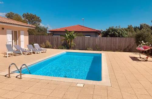 Andernos-les-Bains Villa | Villa lumineuse à Andernos-les-Bains avec piscine privée