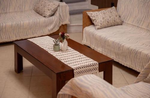 Pangaio Villa | Villa Lydia Kariani
