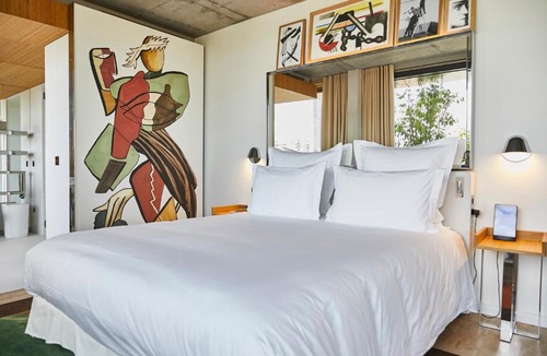 Necker Hotel | Villa M