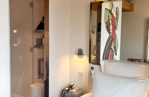 Necker Hotel | Villa M