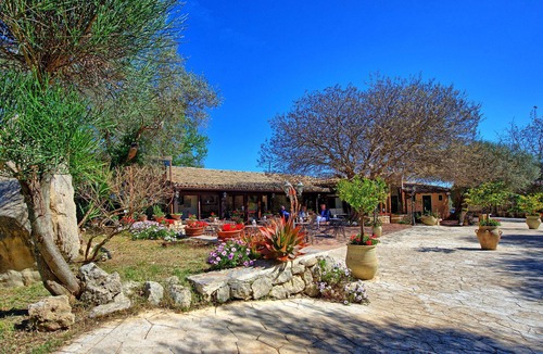 Palazzolo Acreide Villa | Villa Maddalena - Villa with 6 bedrooms and private pool in Sicily