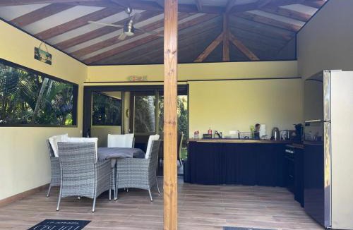 Taravao Ski Chalet | Villa ManaOra