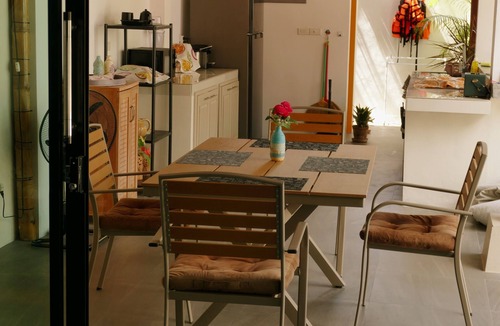 Ko Pha-ngan Villa | Villa Manni, bright and welcoming, nestled among coconut trees