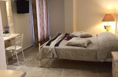 Messaria Hotel | Villa Manos