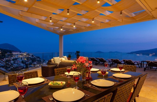 Kalkan Villa | Villa Manzil