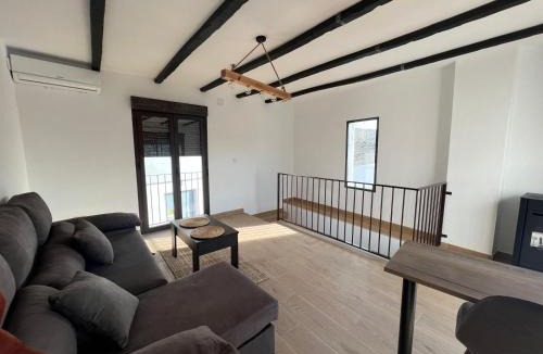 Aroche House | Villa Marín