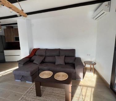 Aroche House | Villa Marín