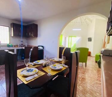 La Caleta House | Villa Marcia