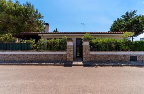 Sant'Isidoro House | Villa Maresole by BarbarHouse