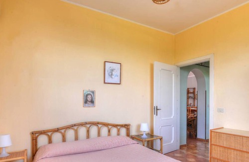 Syracuse Villa | Villa Margo - Three Bedroom Villa, Sleeps 6
