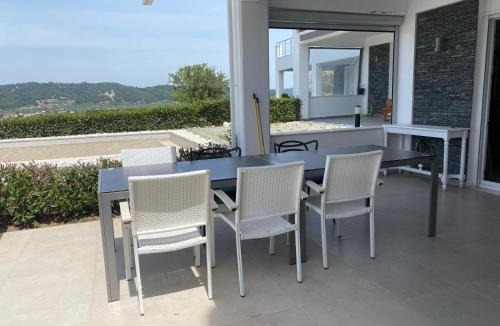 Kassandra Villa | Villa Mariana 4bdrm With Stunning View