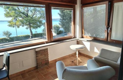 Lake Bracciano House | Villa Marini