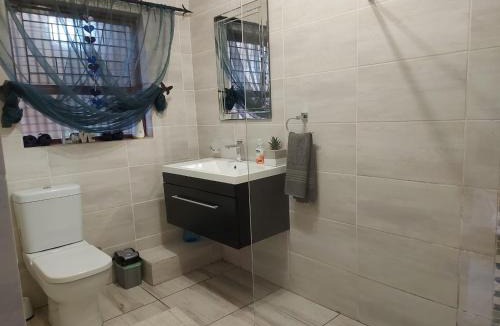 Kraaifontein House | Villa Mariss Guesthouse