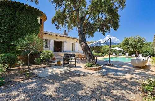 Les Restanques Villa | Villa Marquet - Pool, AC, Walk to Beach, Grimaud near St-Tropez