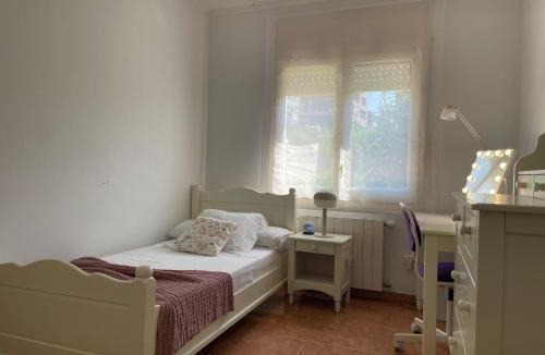 Montilivi House | Villa Marta - Girona