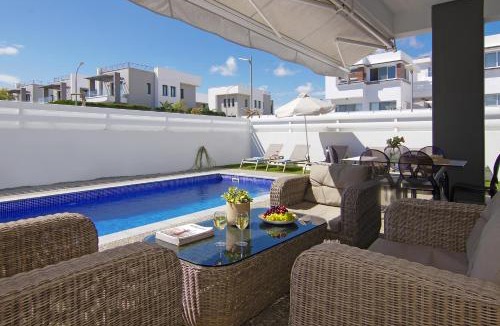 Pernera Villa | Villa Martha