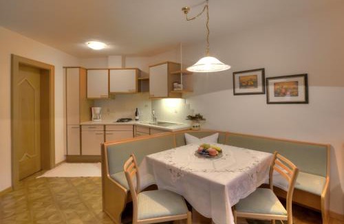 Corvara in Badia Apartment | Villa Martha ex Garnì Oskar