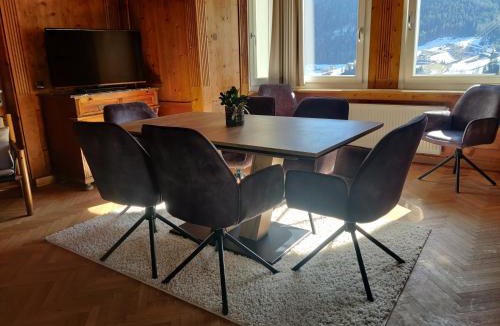 Ortisei Apartment | Villa Martiner Apartments Emilia