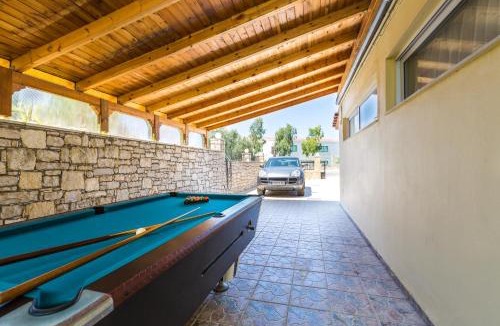 Houdetsi Villa | Villa Mary