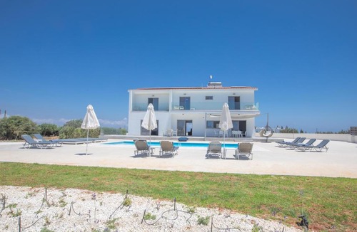 Paralimni Villa | Villa Marylou