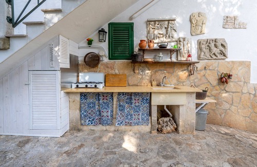 Polignano a Mare Apartment | Villa Massa Depandance Apartment with Sea View, Wi-Fi and Air Conditioning