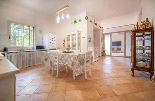 Mazara del Vallo Villa | Villa Matilde, with swimming pool, whirlpool and pine forest, beach at 400m