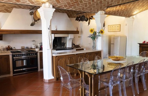 Portile Bed & Breakfast | Villa Matildis