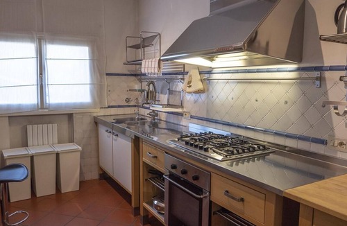 Portile Bed & Breakfast | Villa Matildis