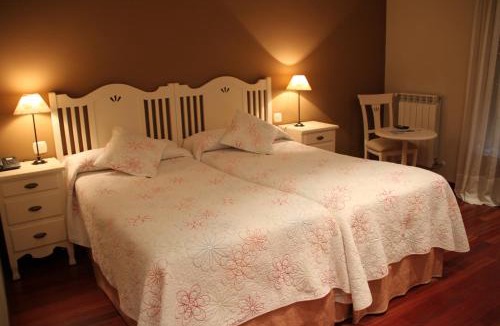 Corullon Hotel | Villa Mencia