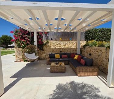 Fontane Bianche House | Villa Merilusi Apartments