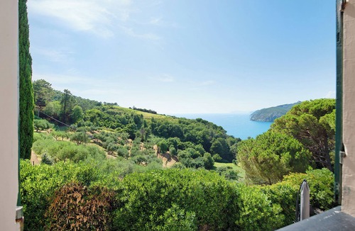 Levanto Villa | Villa 'Mesco' with Mountain View, Private Pool and Wi-Fi