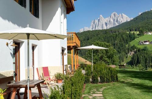 San Pietro House | Villa Messner
