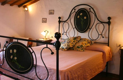 San Pietro a Cegliolo Villa | Villa Mezza