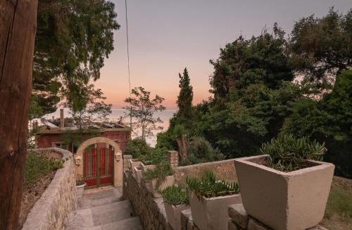 Perama Villa | Villa Mikalef