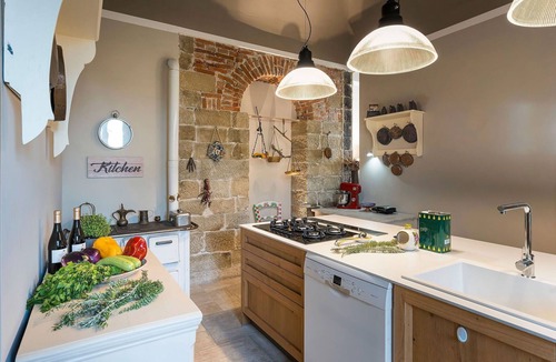 Capo d'Orlando Villa | Villa Milo with pool and hot tub - My Rental Homes