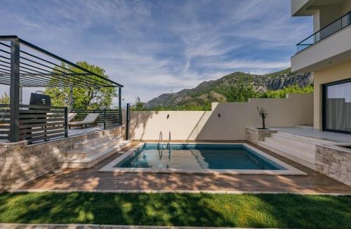 Sutomore Villa | Villa MIO