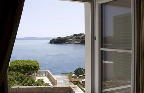 Sumartin Villa | Villa Mir Vami