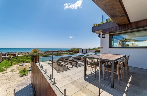 Frontignan Villa | Villa Miramar