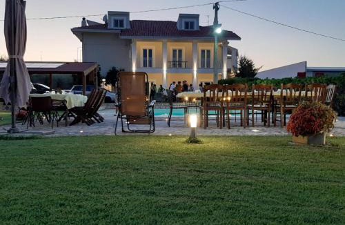 Ortona House | Villa Miranda